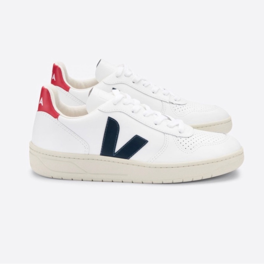 Veja V-10 Leather White Nautico Pekin